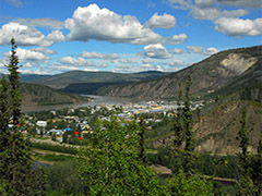 Gold panning made easy, Travel Yukon - Yukon, Canada