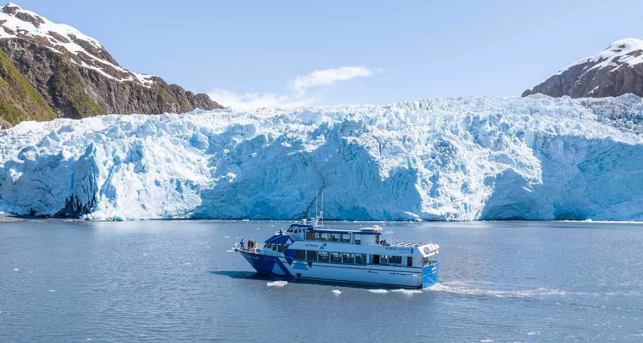 Meares Glacier Cruise from Valdez